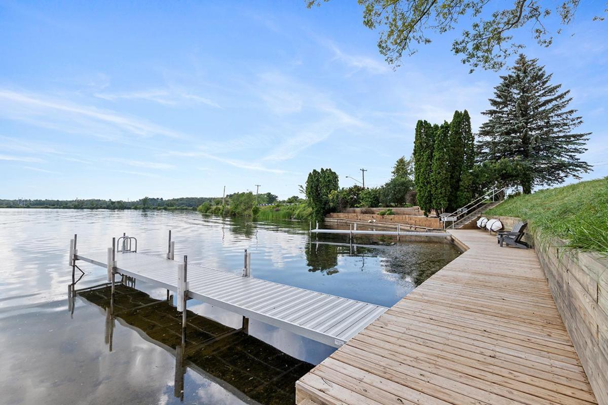 Lakeside Getaway With Dock, Firepit, Grill Newaygo Zewnętrze zdjęcie